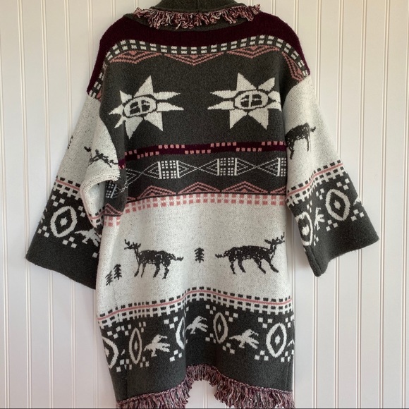 Romeo & Juliet Couture fringed cardigan SIZE S/M - Picture 2 of 8